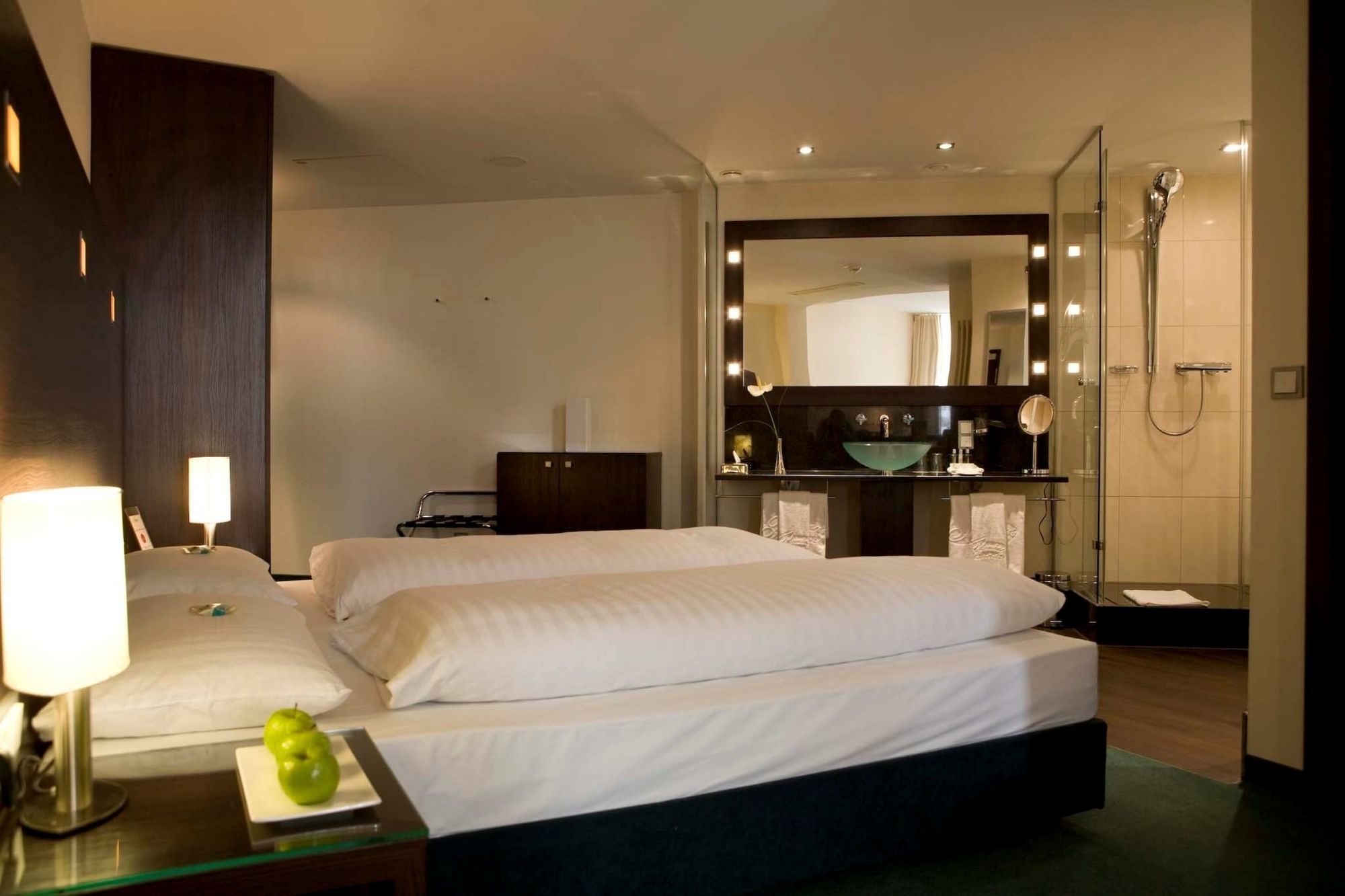 Flemings Hotel Frankfurt Hamburger Allee Frankfurt am Main Room photo