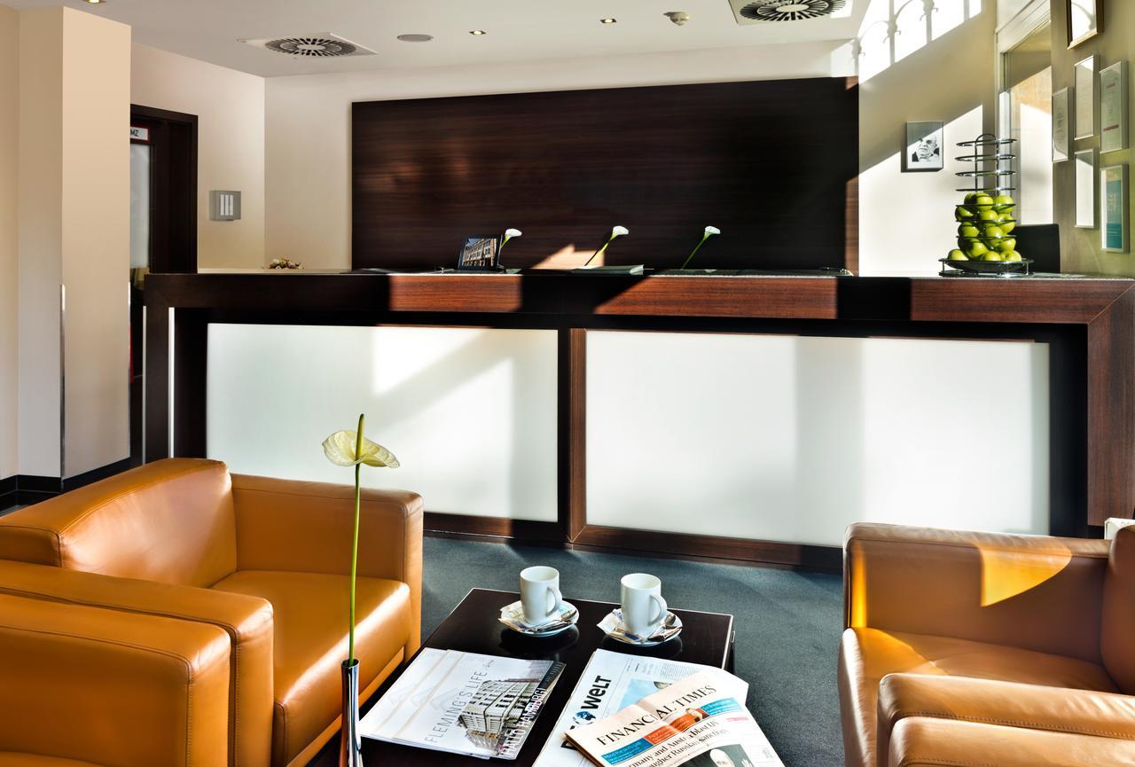 Flemings Hotel Frankfurt Hamburger Allee Frankfurt am Main Exterior photo