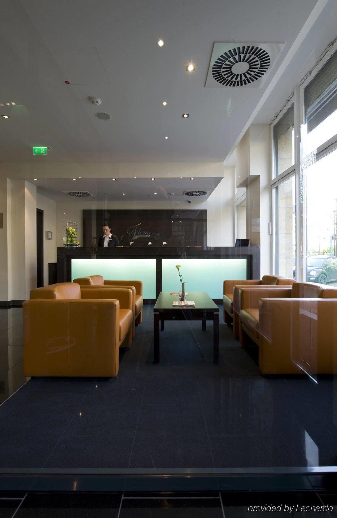 Flemings Hotel Frankfurt Hamburger Allee Frankfurt am Main Exterior photo